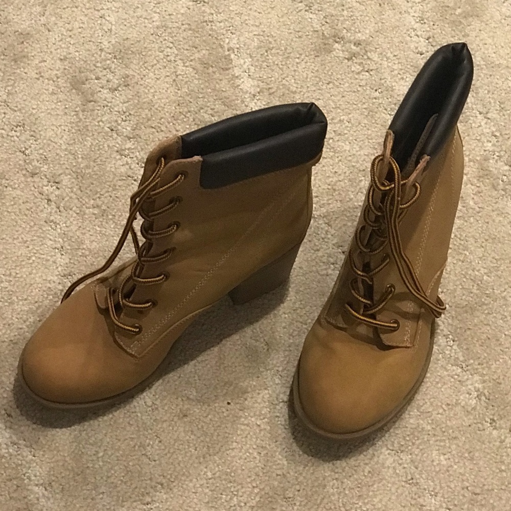 😻EYE-CATCHING SHOES